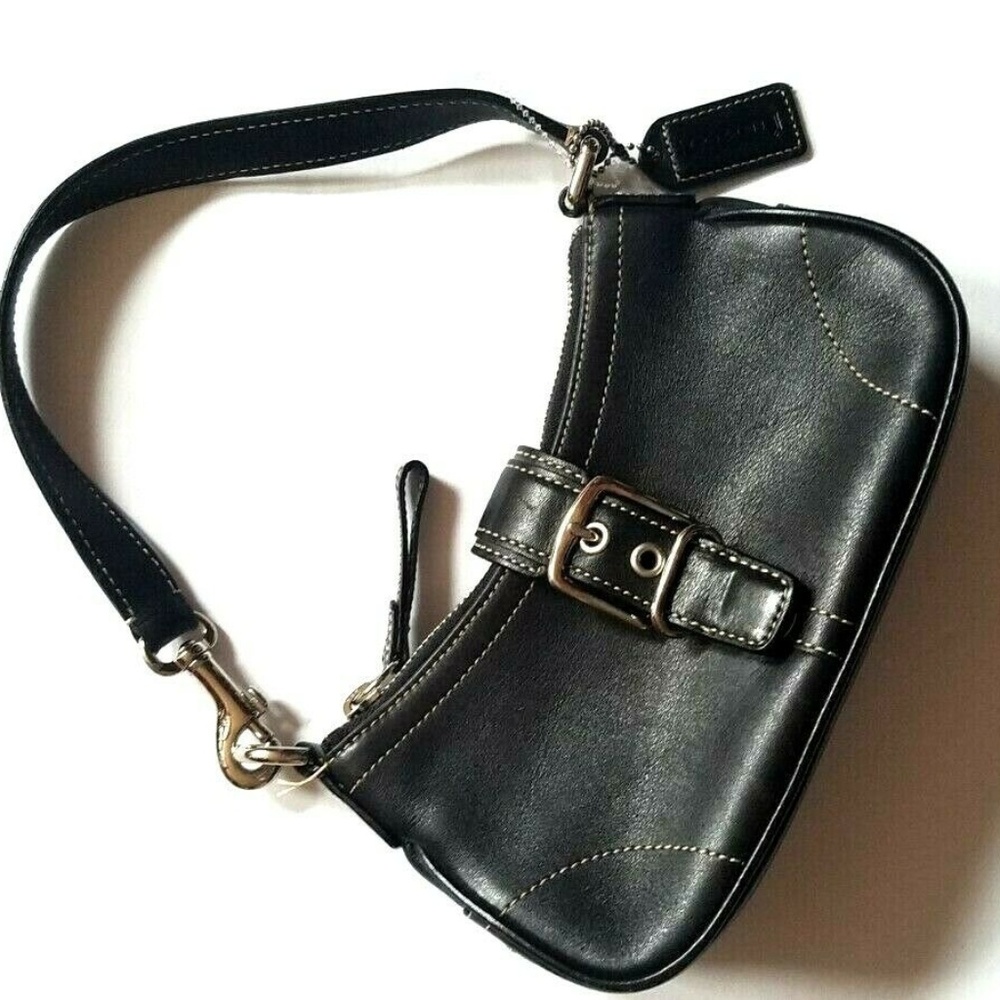 Coach Hamptons Small Black Leather Buckle Handbag